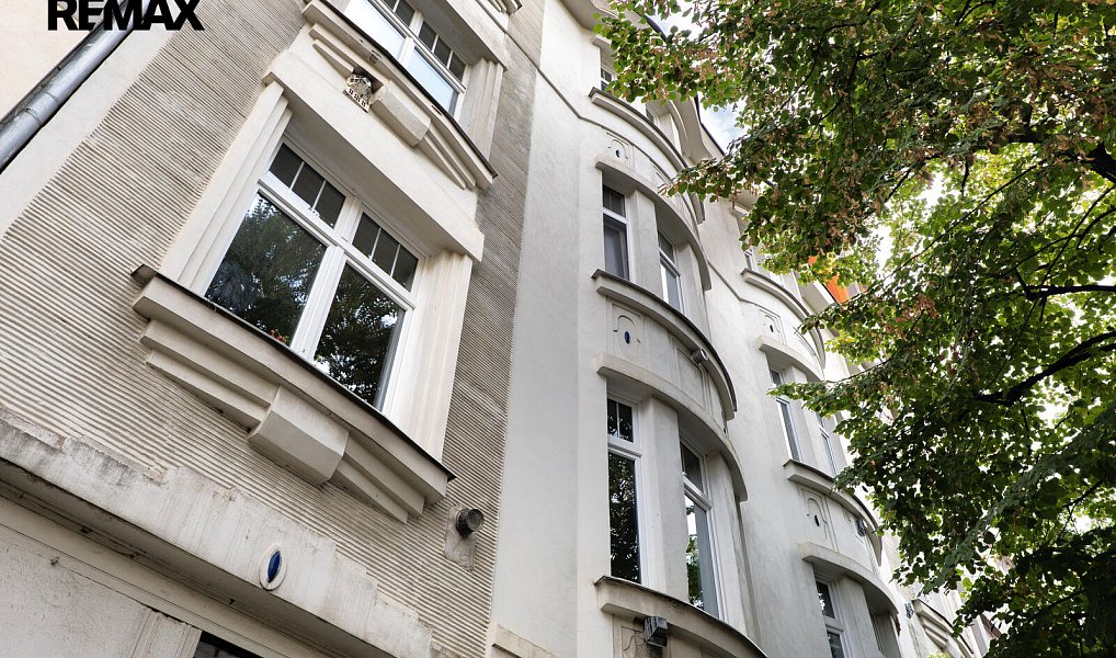 Prodej bytu 1+kk 27 m², Praha – náhled fotky 8