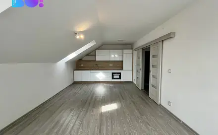 Pronájem bytu 2+kk 50 m², Pod Zvonek, Český Těšín, okres Karviná