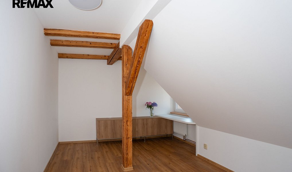 Pronájem bytu 1+kk 34 m², Jablonné v Podještědí – náhled fotky 3
