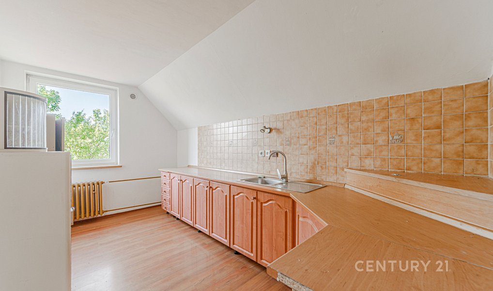 Prodej domu 128 m² s pozemkem 1 943 m², Ženklava – náhled fotky 4