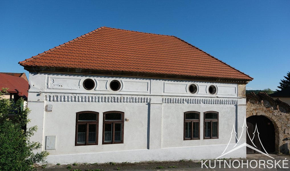 Prodej domu 414 m² s pozemkem 1 000 m², Velenka – náhled fotky 5