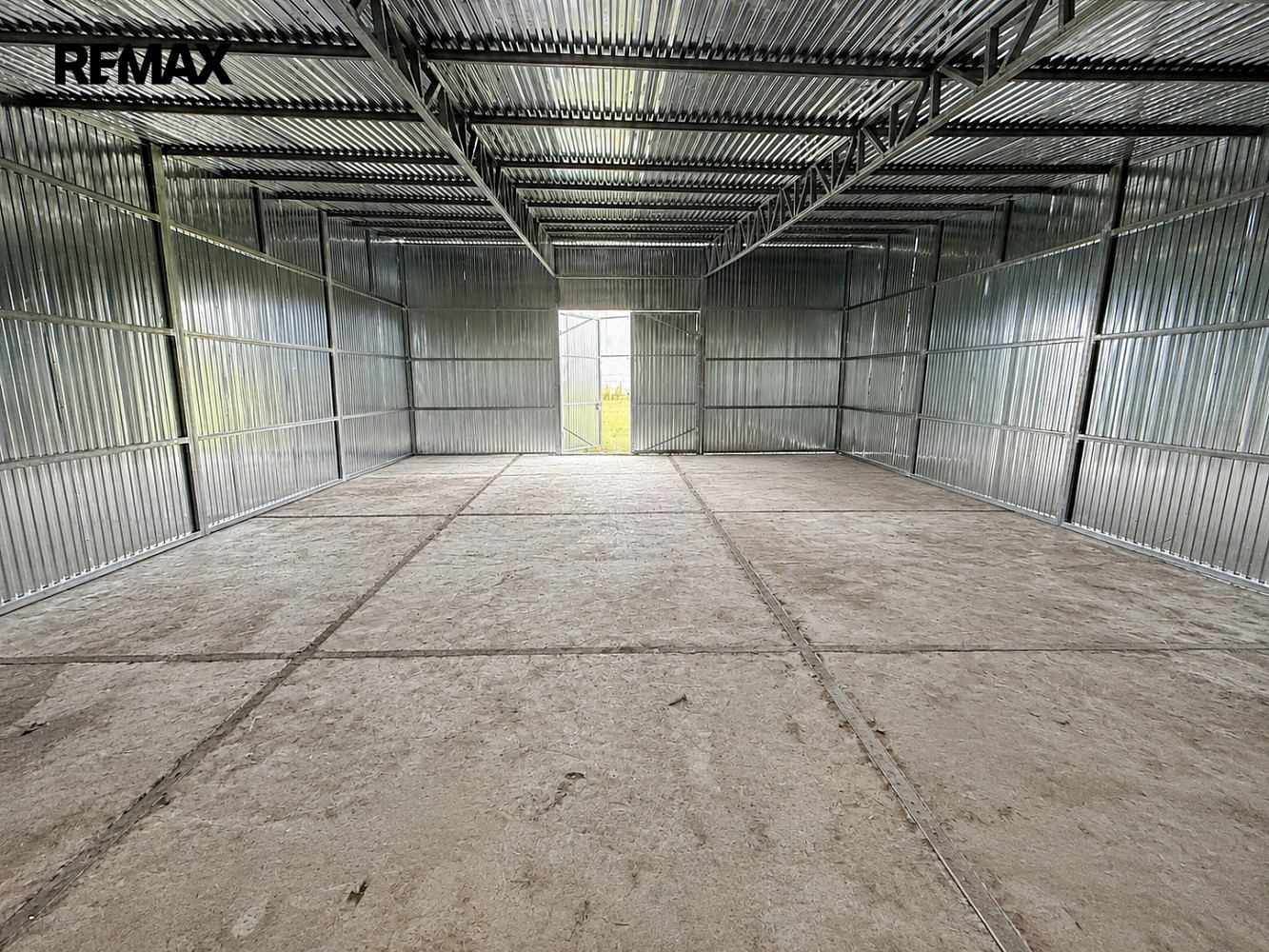 Pronájem skladovacích prostor 108 m² – fotografie 2