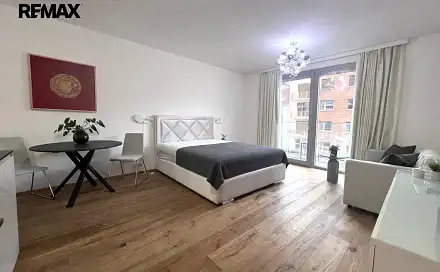 Pronájem bytu 1+kk 32 m²