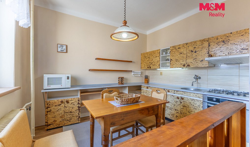Prodej domu 187 m² s pozemkem 454 m², Klášterec nad Ohří – náhled fotky 3