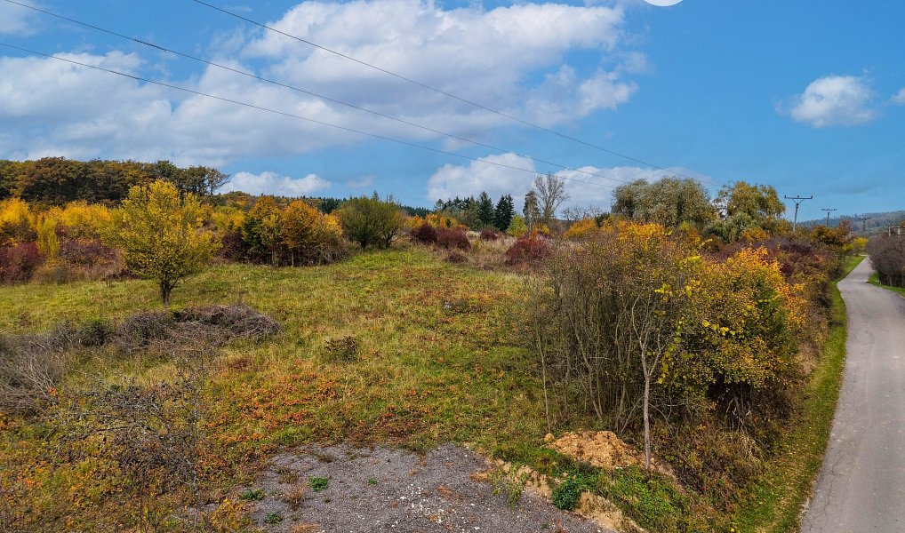 Prodej pozemku 3 334 m², Osvětimany – náhled fotky 3