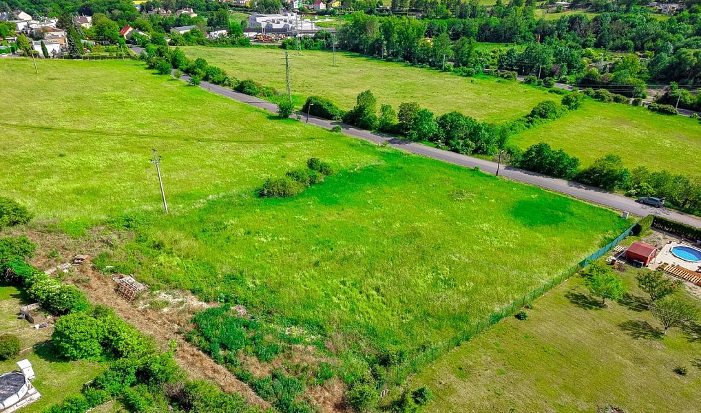 Prodej stavebního pozemku 3 430 m², Bystřany – náhled fotky 33