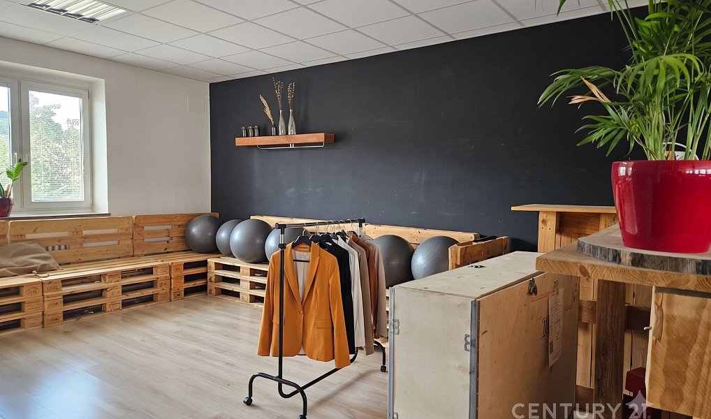 Pronájem kanceláře 260 m², Zlín – náhled fotky 9