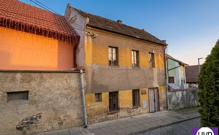 Prodej domu 118 m² s pozemkem 71 m², Máchova, Zlonice, okres Kladno