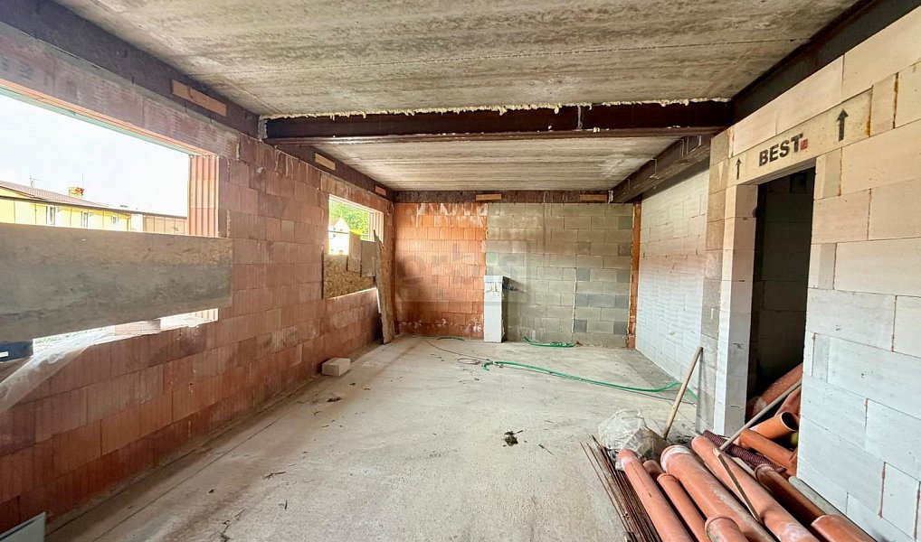 Prodej bytu 3+kk 102 m², Nové Strašecí – náhled fotky 5