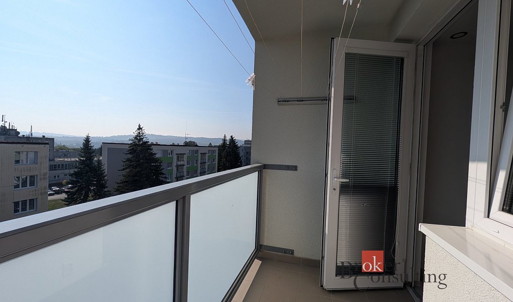Pronájem bytu 3+1 71 m², Domažlice – náhled fotky 11