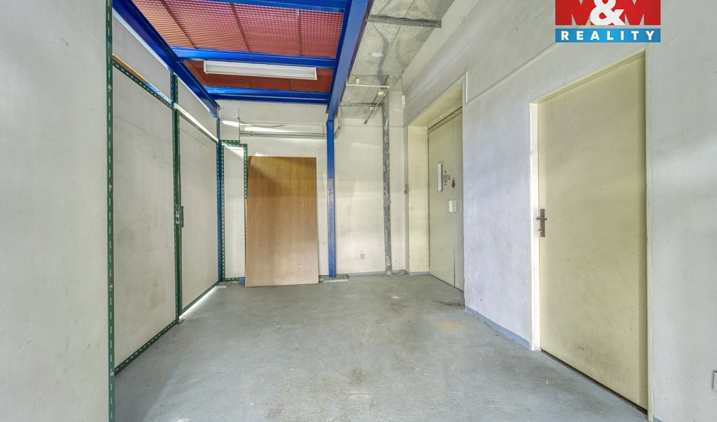 Pronájem výrobních prostor 641 m², Plzeň – náhled fotky 11