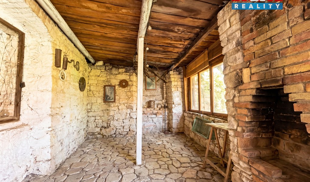 Prodej domu 200 m² s pozemkem 2 000 m², Zálužice – náhled fotky 20