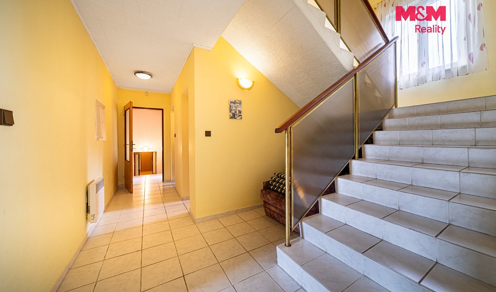 Prodej ubytovacího objektu 700 m², Abertamy – náhled fotky 18