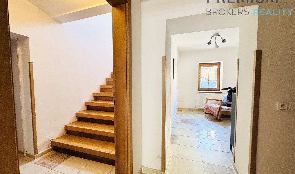 Pronájem domu 150 m² s pozemkem 135 m², Žatec – náhled fotky 13