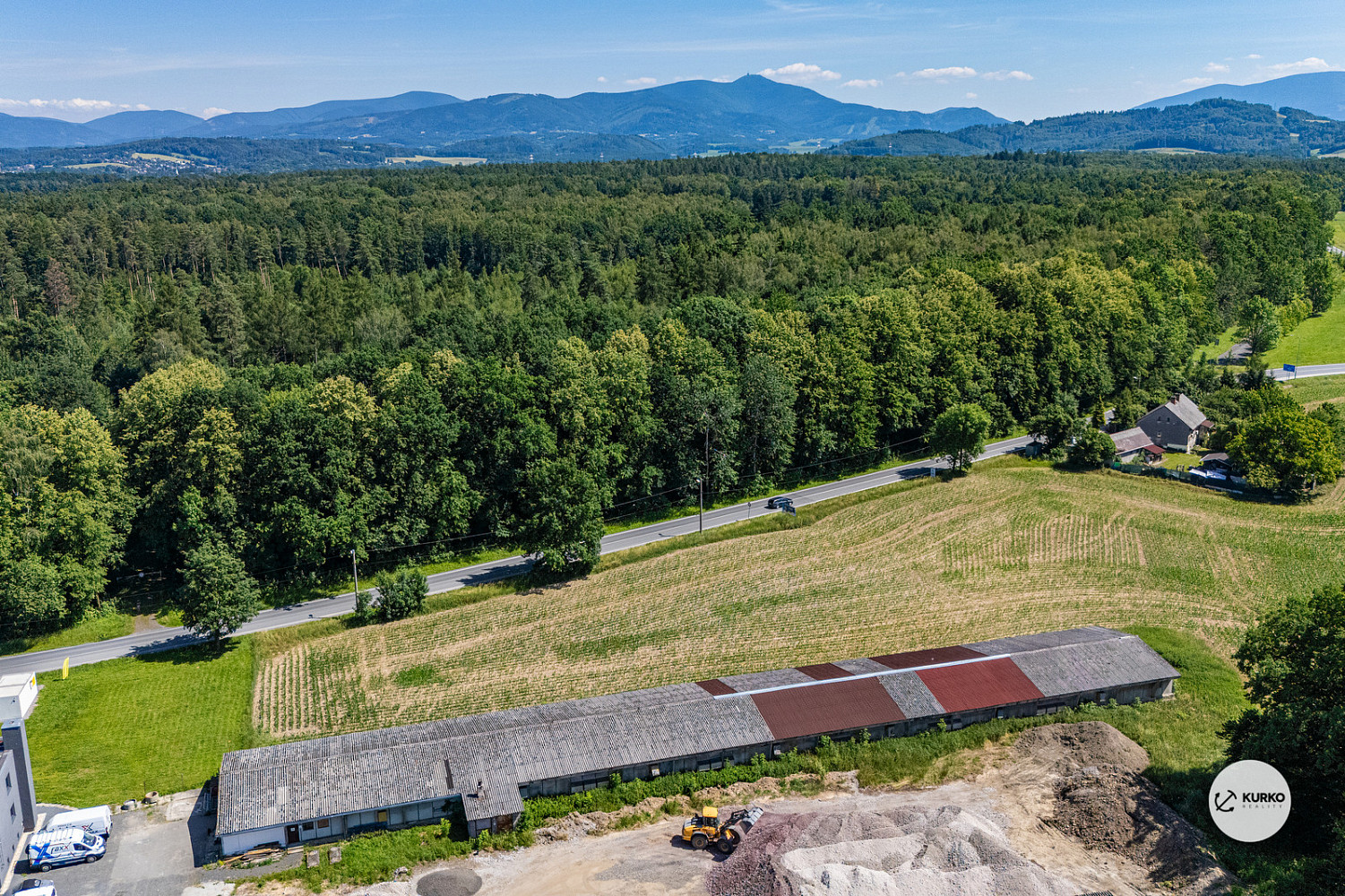 Prodej komerčního pozemku 3 347 m² – pohled 4
