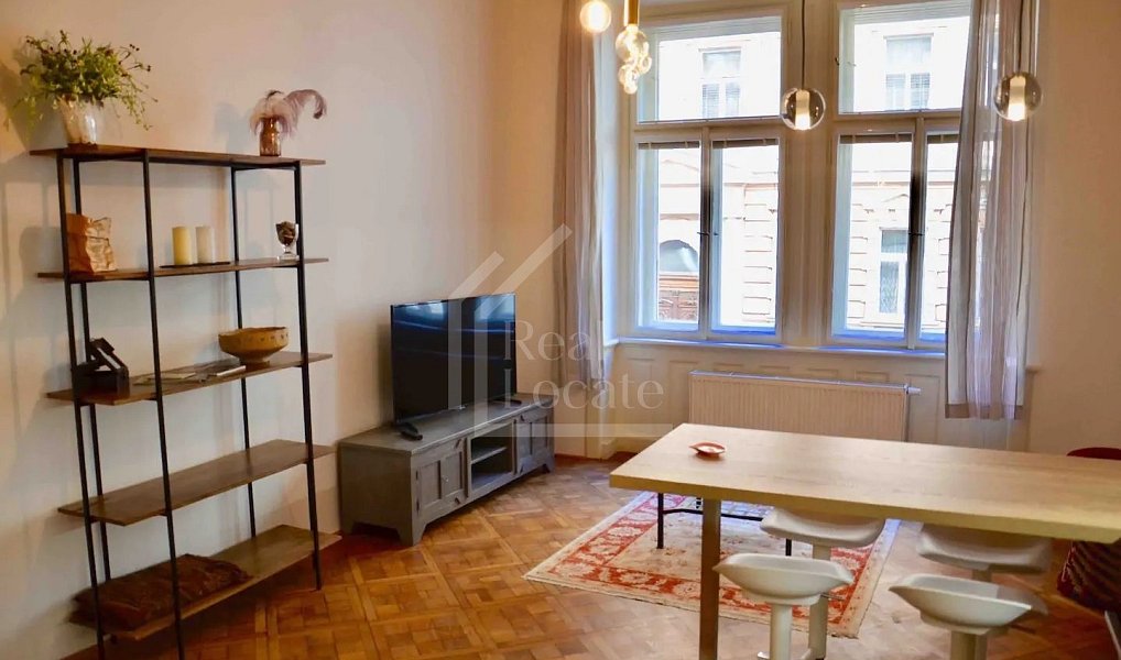 Pronájem bytu 2+kk 55 m², Praha – náhled fotky 3