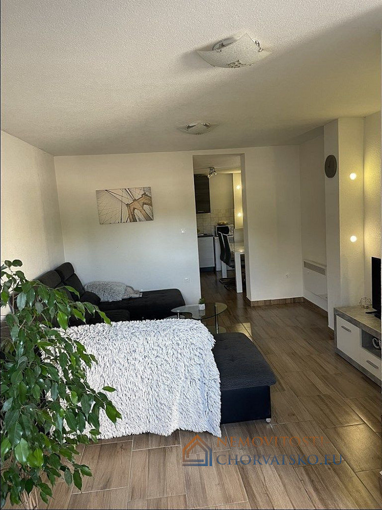 Prodej bytu 2+kk 74 m², Novi Vinodolski