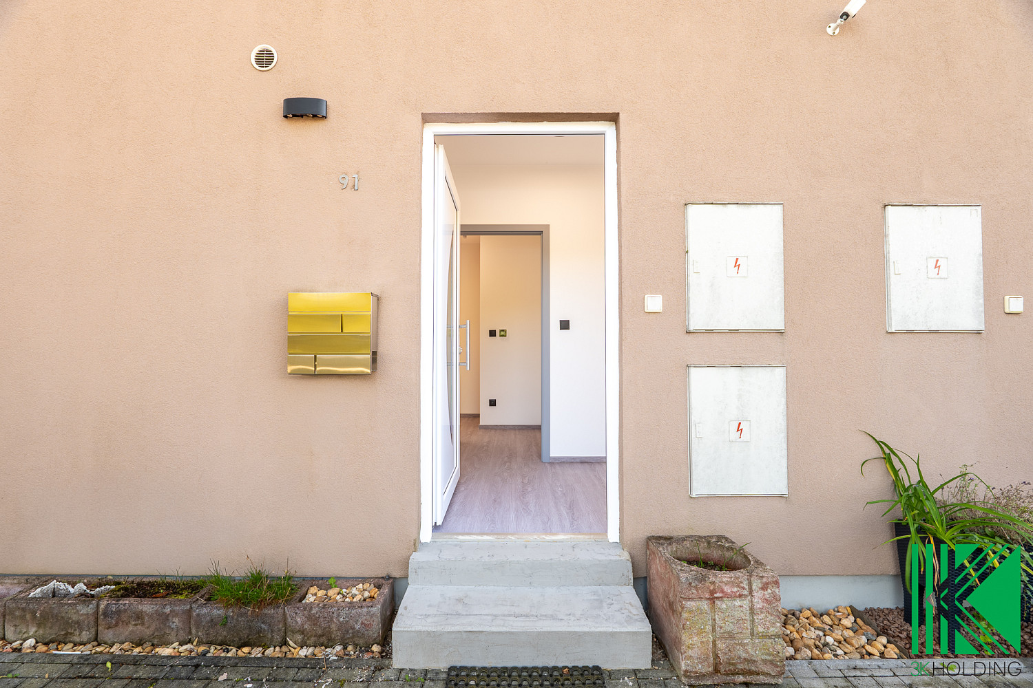 Prodej domu 102 m² s pozemkem 447 m² – fotografie 3