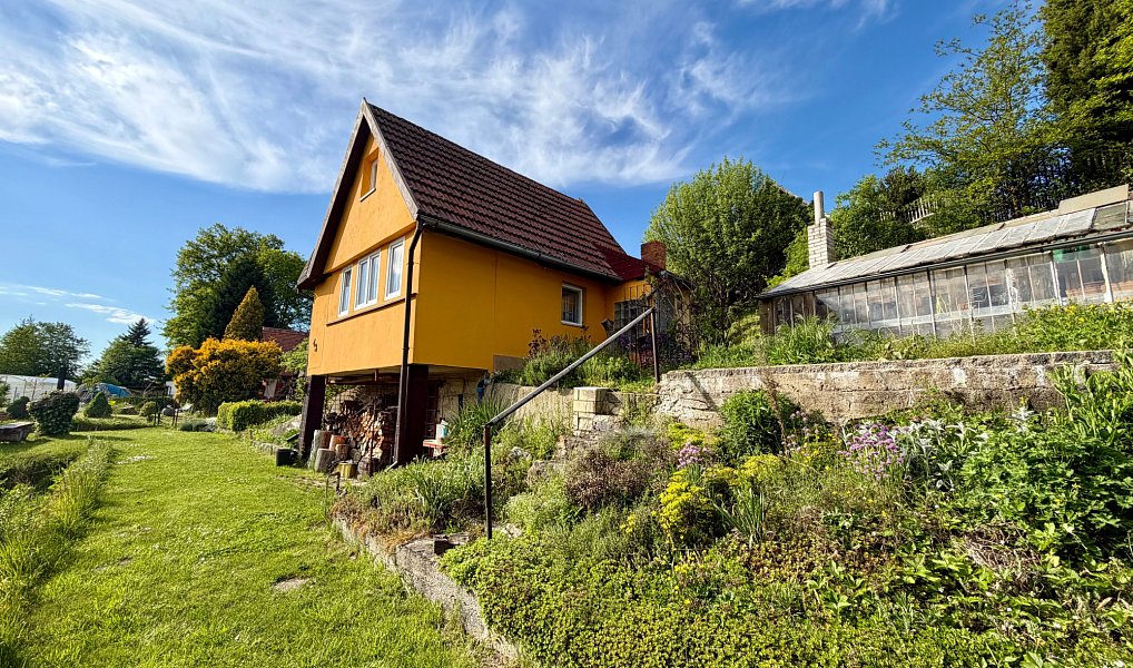 Prodej chaty/chalupy 55 m² s pozemkem 33 m², Cheb – fotka 1 z 12