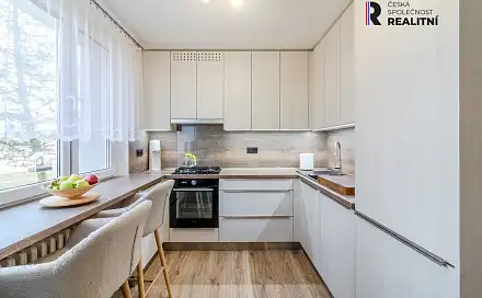 Prodej bytu 3+1 73 m², Březinova, Jihlava