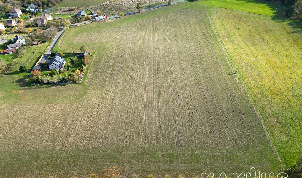 Prodej stavebního pozemku 1 133 m², Kyjovice – náhled fotky 9