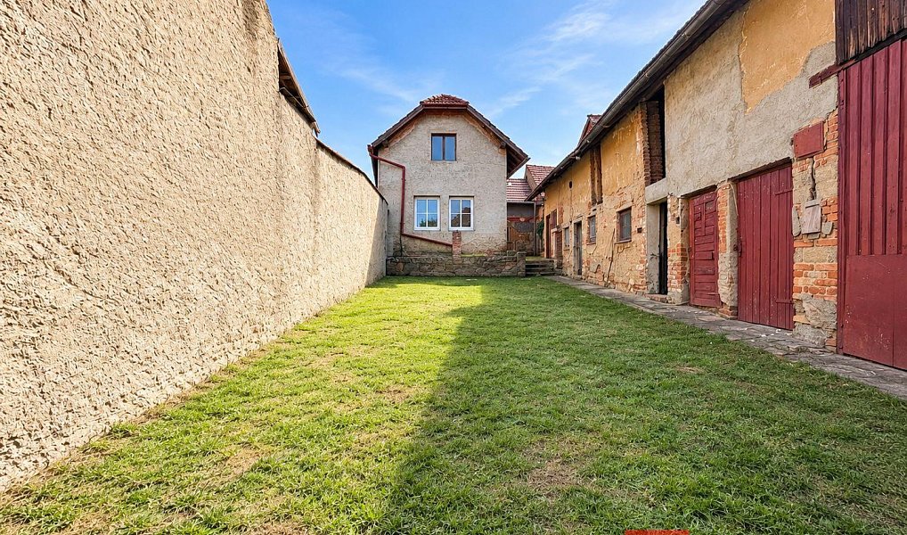 Prodej domu 138 m² s pozemkem 310 m², Ledčice – náhled fotky 4