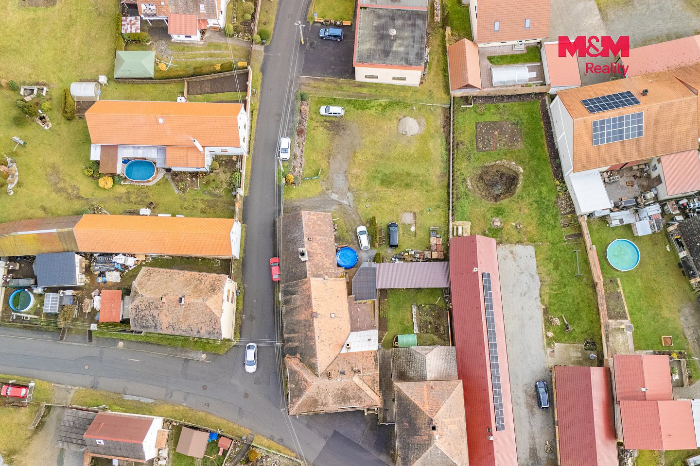 Prodej stavebního pozemku 388 m² – fotografie 4