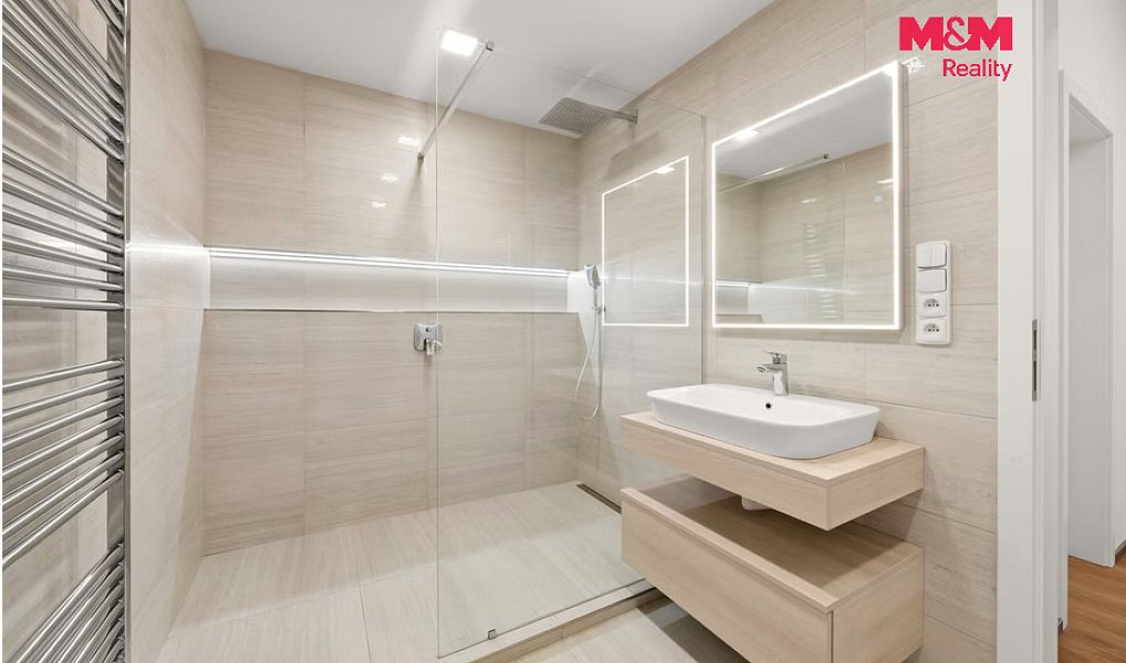 Prodej bytu 3+kk 92 m², Hradec Králové – náhled fotky 6