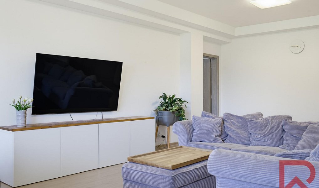 Prodej bytu 3+kk 94 m², Ostrov – náhled fotky 23