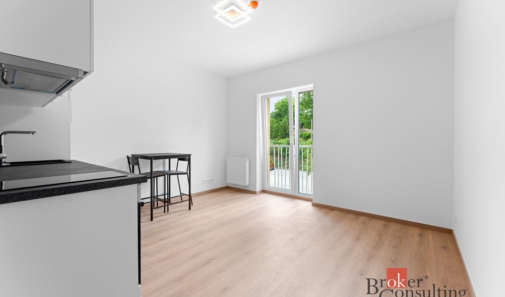 Pronájem bytu 1+kk 22 m², Tuchoměřice – náhled fotky 4