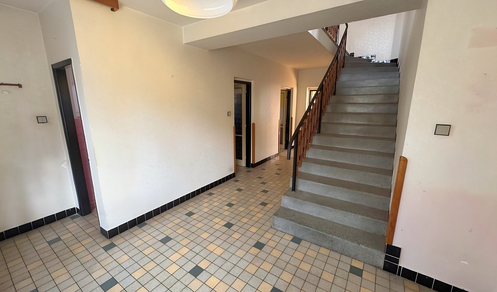 Prodej domu 266 m² s pozemkem 1 097 m², Praha – náhled fotky 8