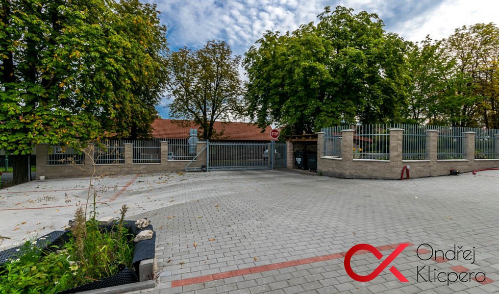 Pronájem bytu 2+kk 44 m², Milovice – náhled fotky 18