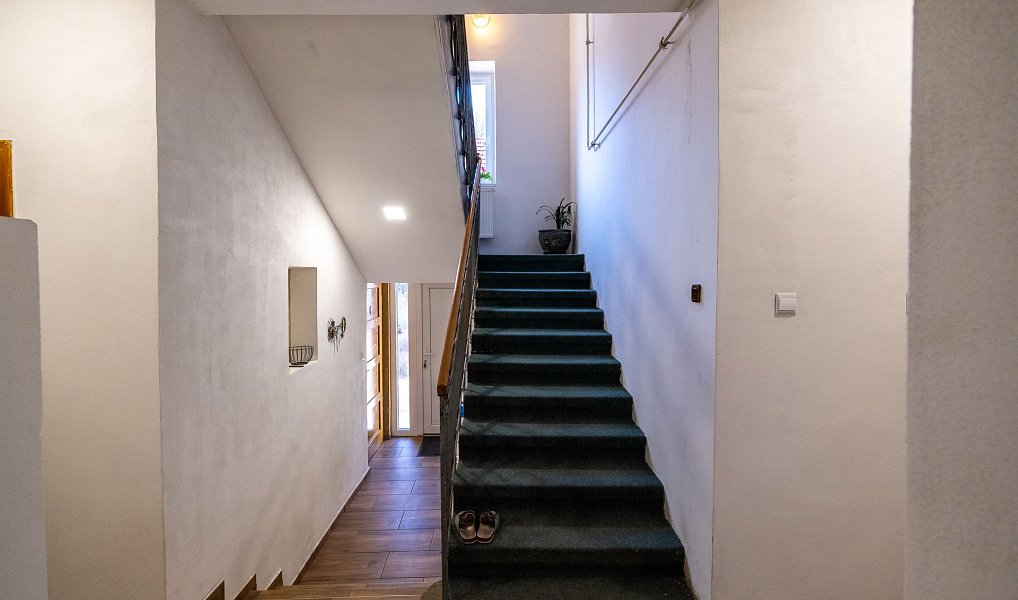 Prodej domu 280 m² s pozemkem 2 863 m², Frenštát pod Radhoštěm – náhled fotky 23