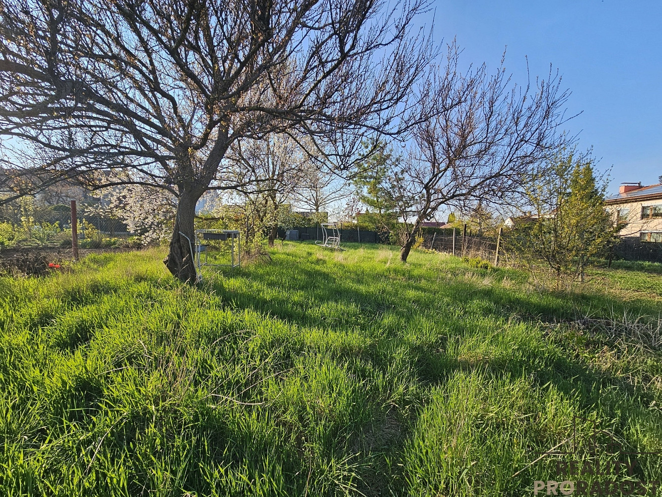 Prodej stavebního pozemku 655 m²