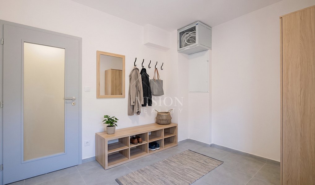Prodej domu 177 m² s pozemkem 270 m², Plzeň – náhled fotky 6