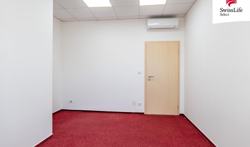 Pronájem kanceláře 403 m², Praha – náhled fotky 17