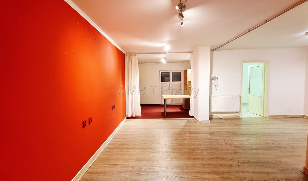 Pronájem kanceláře 60 m², Praha – náhled fotky 3