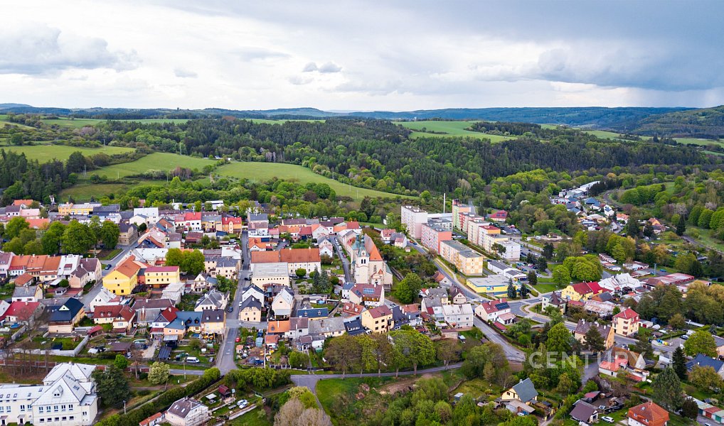 Prodej domu 143 m² s pozemkem 321 m², Žlutice – náhled fotky 28