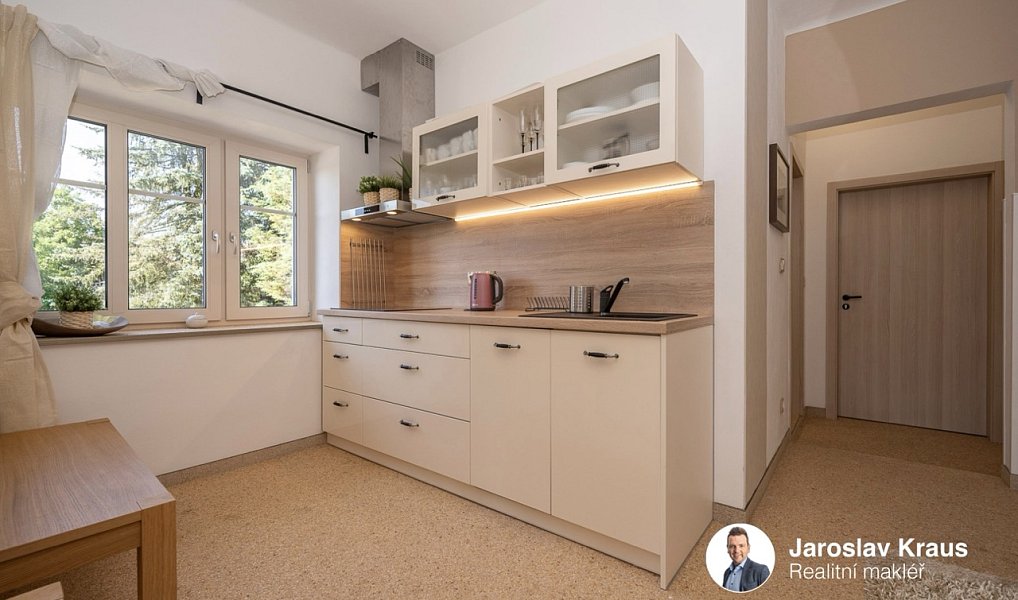 Prodej domu 373 m² s pozemkem 1 234 m², Roprachtice – náhled fotky 23