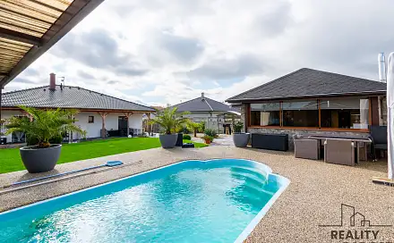Prodej domu 137 m² s pozemkem 1 000 m², Alšova, Lom, okres Most