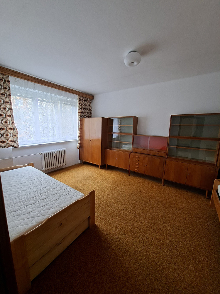 Pronájem bytu 3+1 74 m² – pohled 5