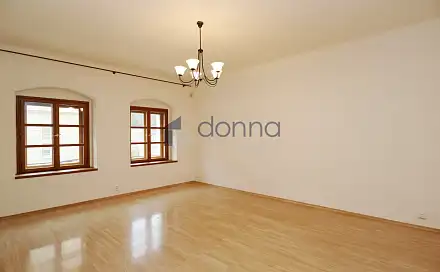 Pronájem bytu 2+1 75 m², Úvoz, Praha 1 - Hradčany