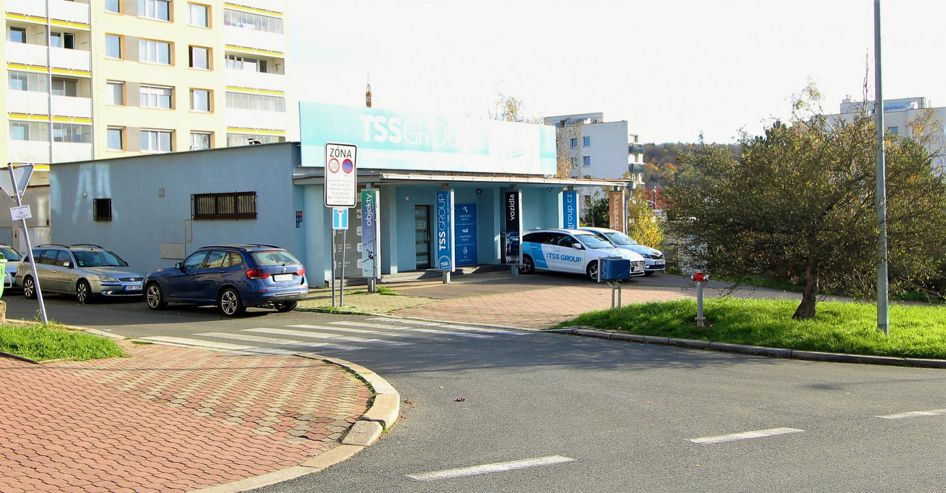 Pronájem obchodních prostor 165 m² — photo 2