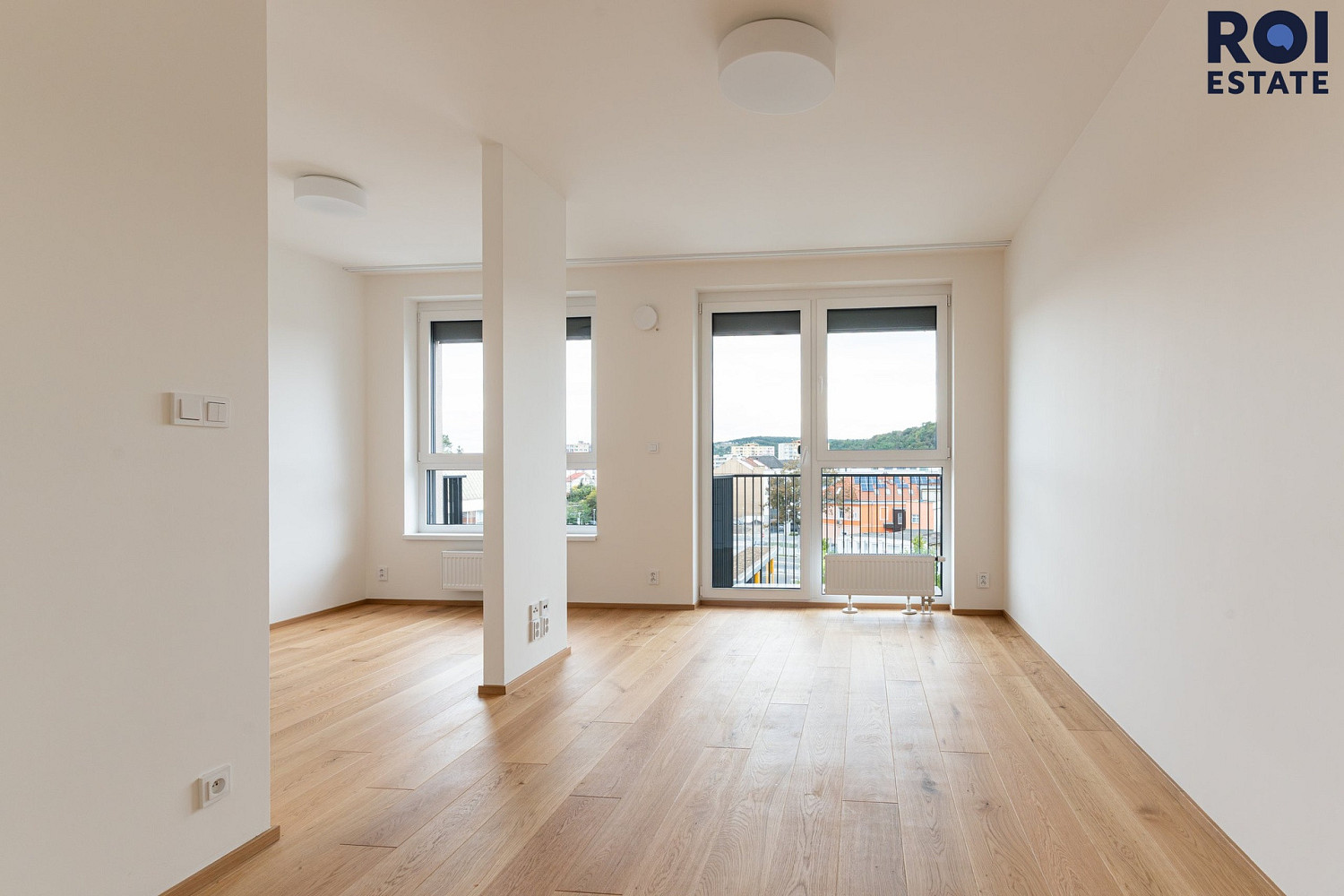 Pronájem bytu 1+kk 36 m² – fotografie 3