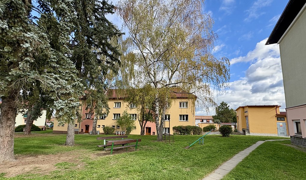 Prodej bytu 1+kk 31 m², Sedlčany – náhled fotky 2