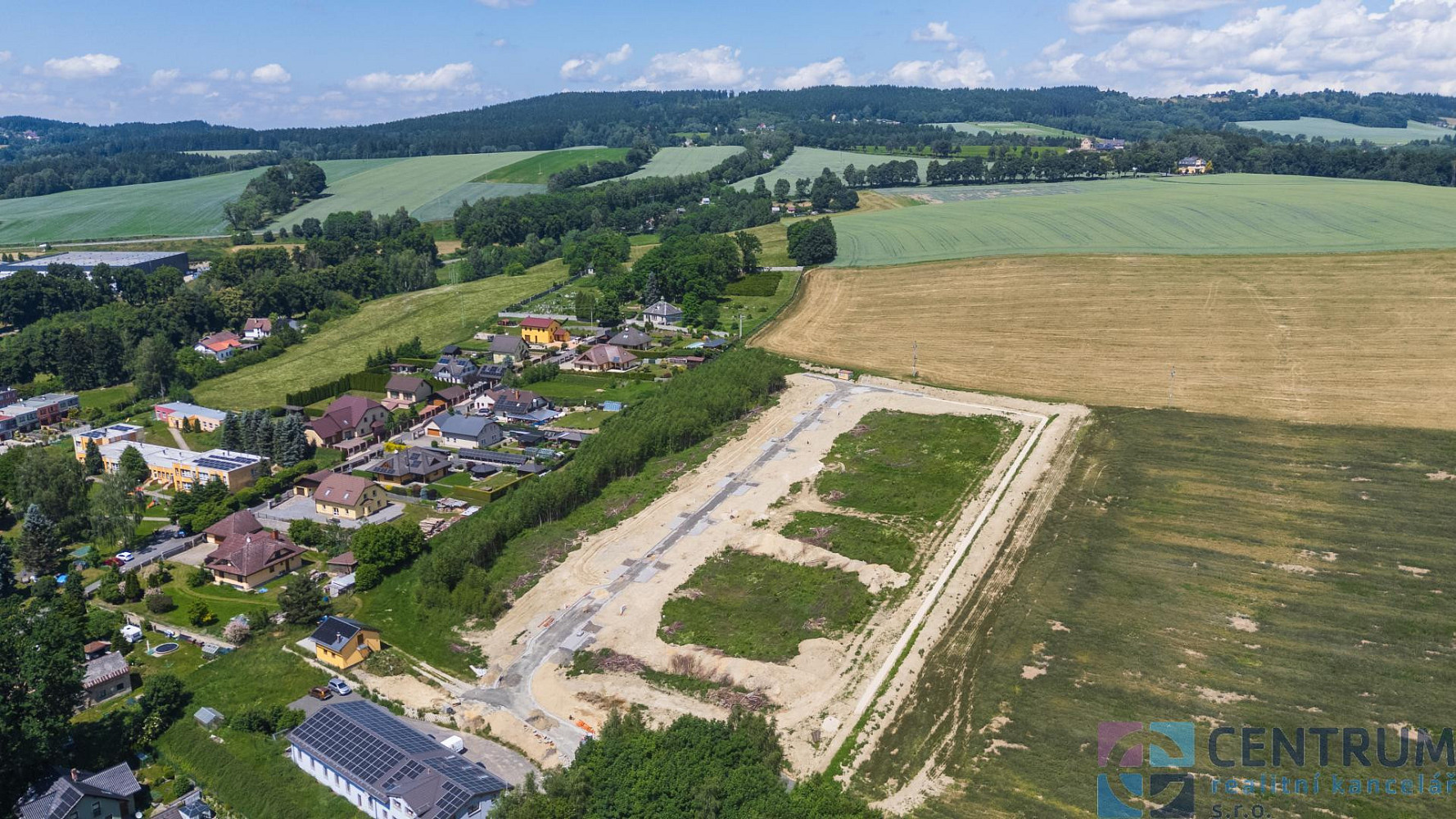 Prodej stavebního pozemku 1 023 m² – fotografie 4
