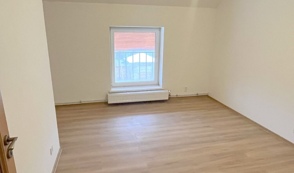Prodej domu 235 m² s pozemkem 380 m², Hořín – náhled fotky 13