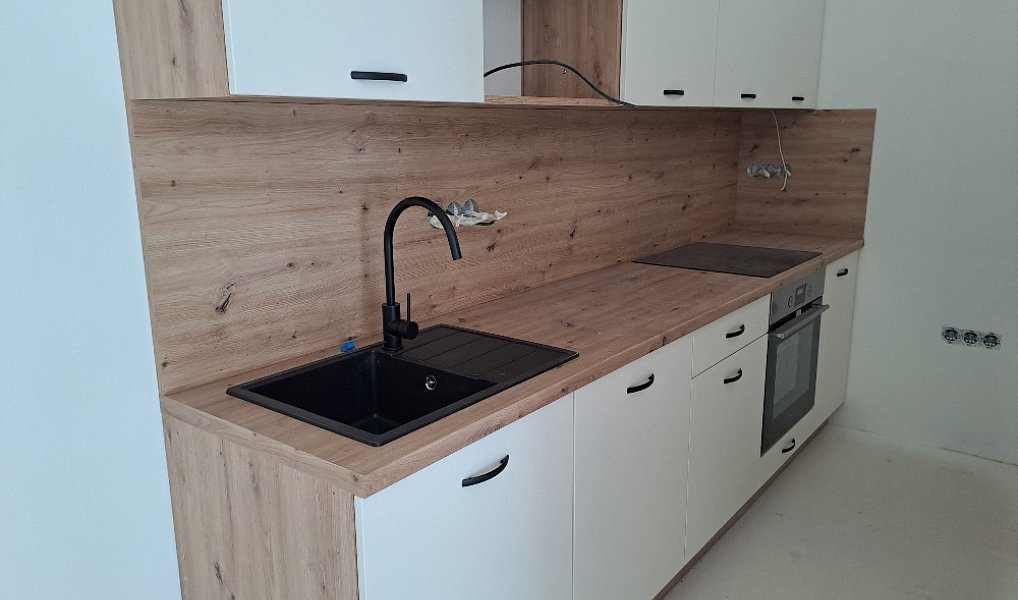 Pronájem bytu 1+kk 27 m², Sloup – náhled fotky 30