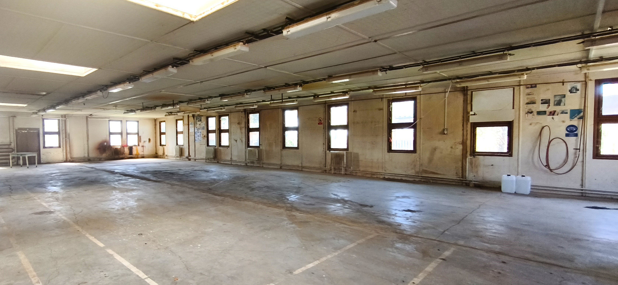 Pronájem skladovacích prostor 401 m² – fotografie 3