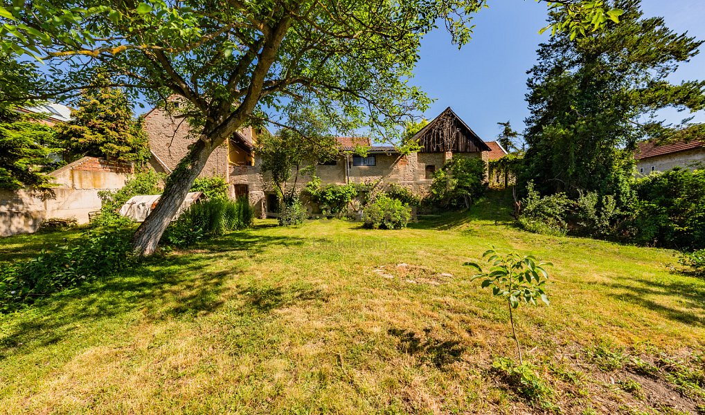 Prodej domu 400 m² s pozemkem 1 899 m², Cítov – náhled fotky 5